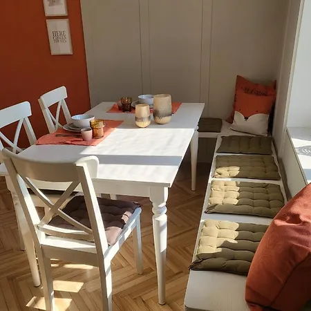 Apartment Orange Flat By Grazrentals Highest Standard & Free Parking *