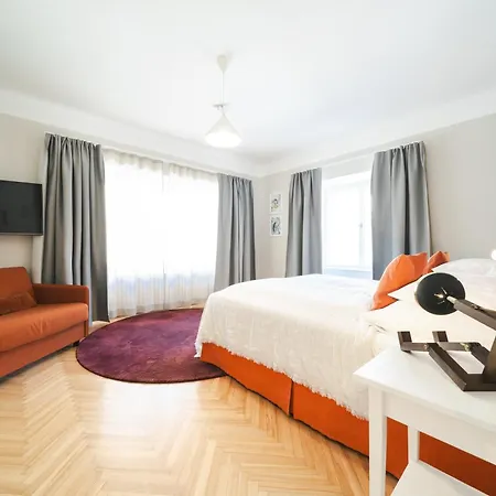 Orange Flat By Grazrentals Highest Standard & Free Parking Appartement *